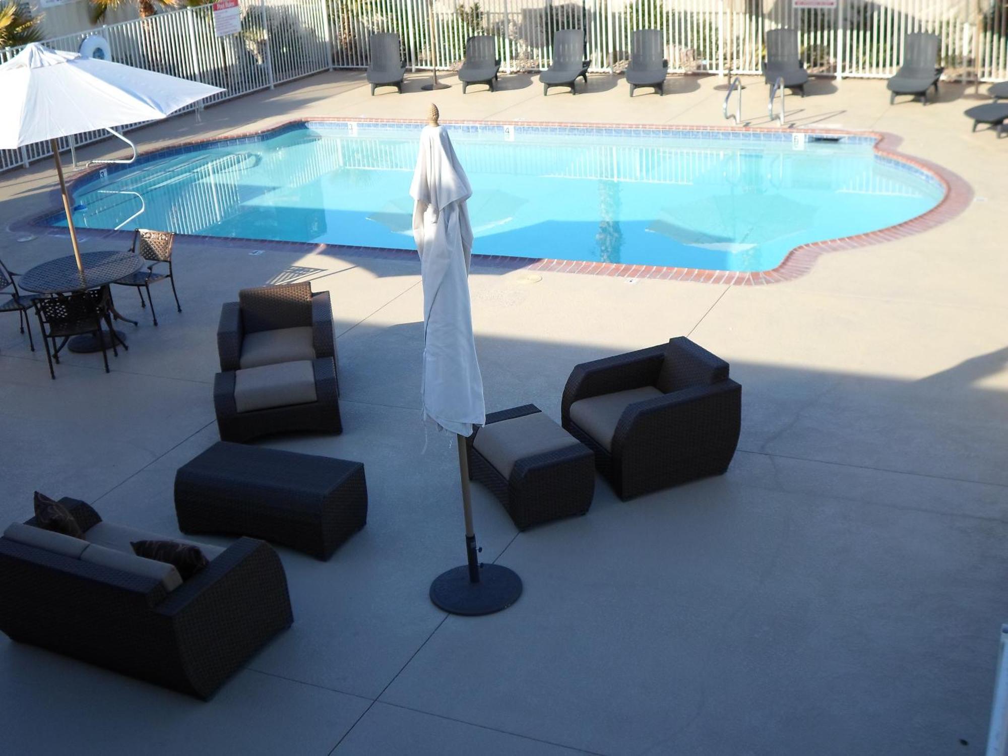 Howard Johnson By Wyndham Las Vegas Near The Strip Eksteriør billede